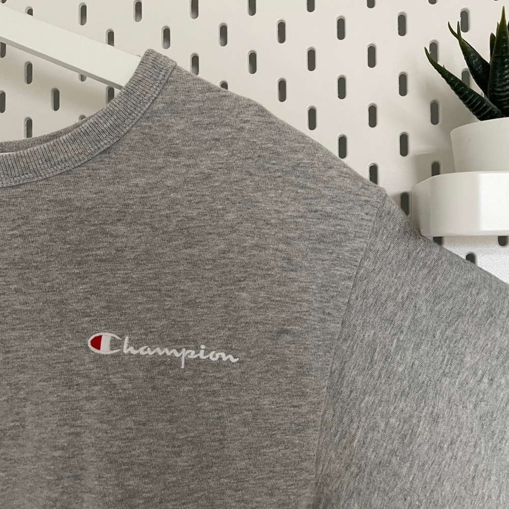 CHAMPION TEE
